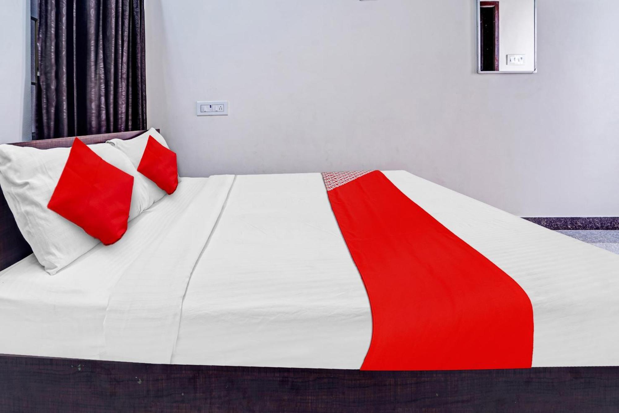 Hotel O Royal Residency Nāmakkal 外观 照片