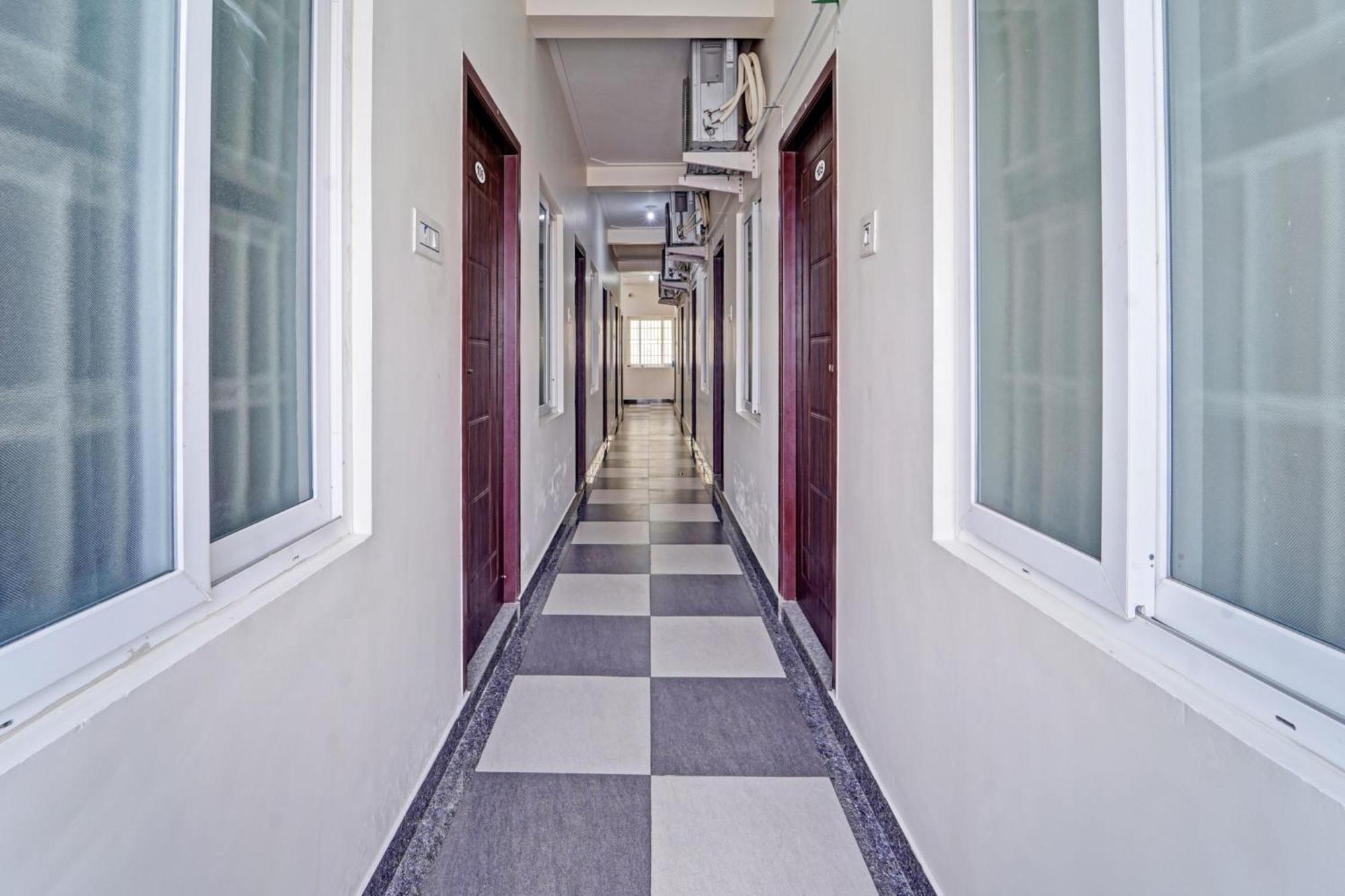 Hotel O Royal Residency Nāmakkal 外观 照片
